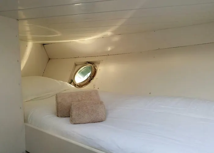 Your Own Private Yacht * Sant Adria de Besos